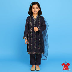 Embroidered three-piece dress for girls